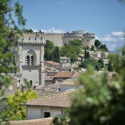 Villeneuve lez Avignon : suivez le guide ! Villeneuve lez Avignon : suivez le guide !