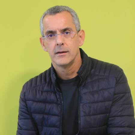 Manuel