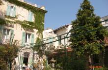 Au Saint Roch - Hôtel et Jardin