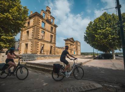 14 - Le Pays d'Aigues à vélo
