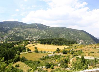 Grande Traversée de Vaucluse 4.1 Aurel - Monieux (St Hubert)