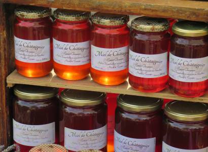 Marché au miel et aux saveurs