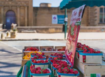 Marché de La Tour d'Aigues