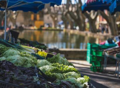 Marché de Cucuron