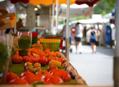 Marché provençal de Villeneuve lez Avignon