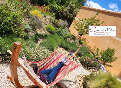 A 2 Pas des Vignes Maison N° 12  Hébergements & Spa