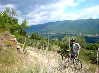 VTT n°57 - Le plateau de Caseneuve