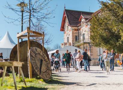 Foire Internationale Antiquités et Brocante