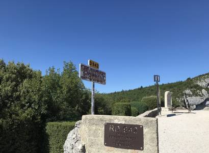 Aire de pique-nique du Belvédère du Castellaras