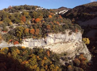 BUOUX - Vallon de l'Aiguebrun