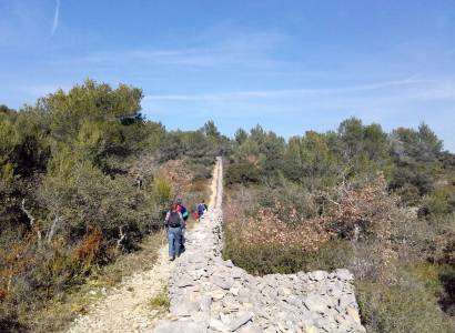 CABRIÈRES D'AVIGNON - Le mur de la Peste