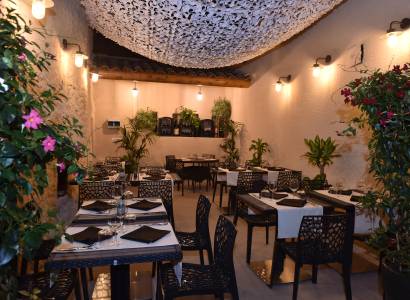 La Cantina