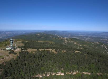 CABRIÈRES-D'AIGUES - Le Mourre Nègre, côté sud