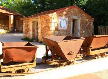 APT - GARGAS - ROUSSILLON - L'épopée industrielle de l'ocre