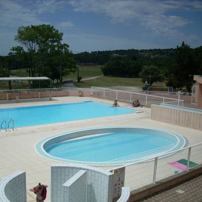 Outdoor public swimming-pool