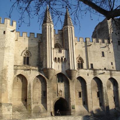 Découvrez Avignon en 3 balades