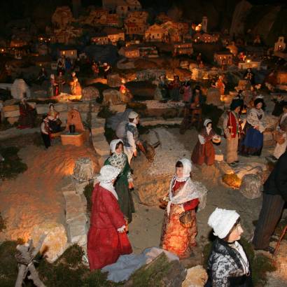 Provençal nativity scene