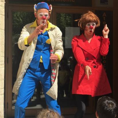 Visite en scène : Les clowns font de la résistance