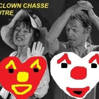 Un clown chasse l