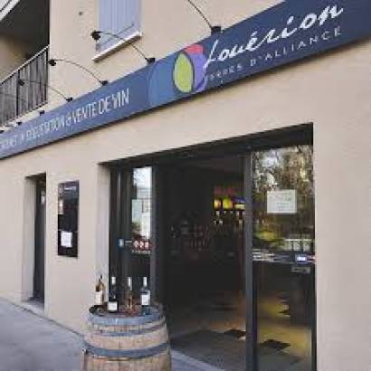 Les Caves Louérion  à Cadenet
