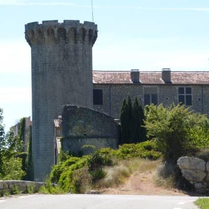 Le Château et La Tour de la Pousterie