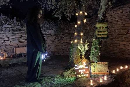 Oppède-le-Vieux un soir d'Halloween - avec Destination Luberon